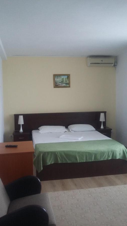 Hotel Cometa Jupiter Exterior foto