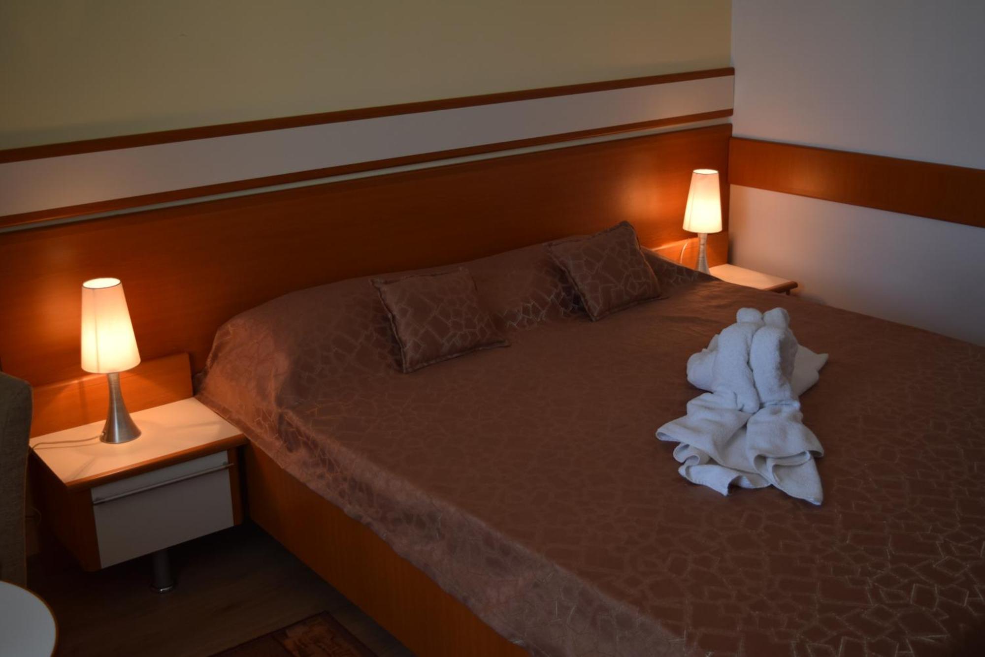 Hotel Cometa Jupiter Cameră foto
