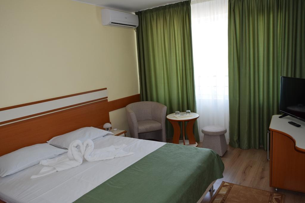 Hotel Cometa Jupiter Cameră foto