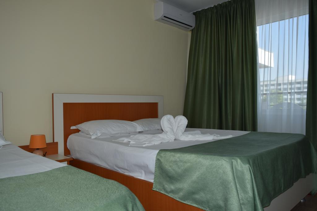 Hotel Cometa Jupiter Cameră foto