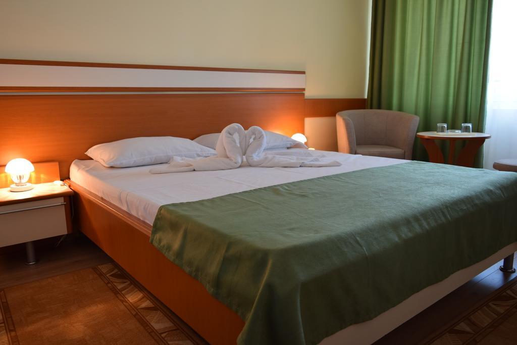 Hotel Cometa Jupiter Cameră foto