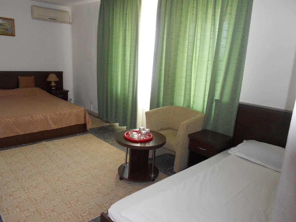 Hotel Cometa Jupiter Cameră foto